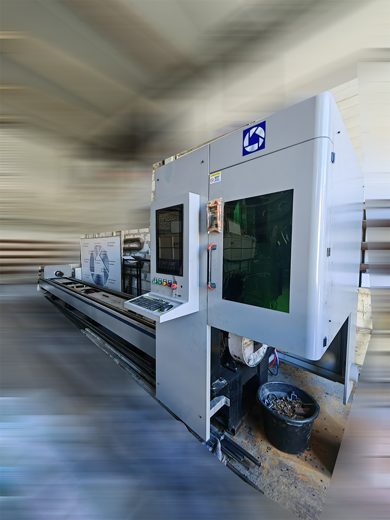 Лазерный труборез мощностью 3000 Вт, 6 метров